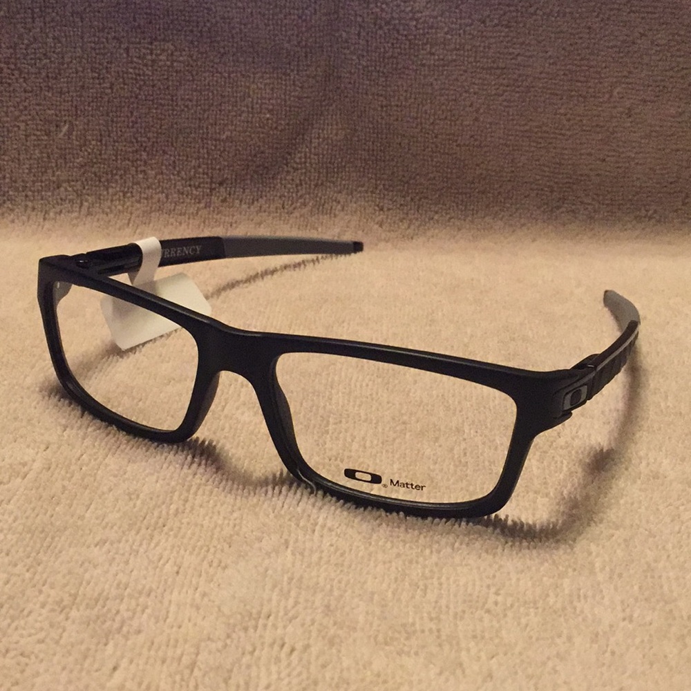 New Oakley eyeglasses Guaranteed Authentic